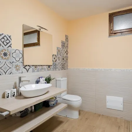 Los Gatos Apartment Alghero